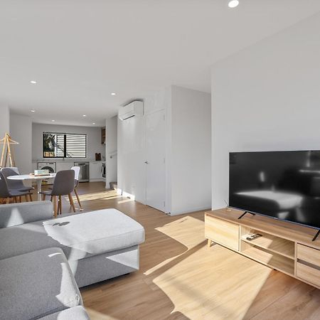 Discover A Brand New Apartment In Vibrant Chch Christchurch Kültér fotó