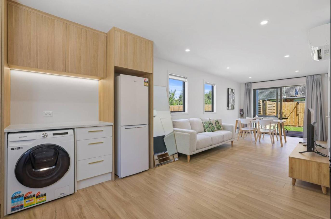 Discover A Brand New Apartment In Vibrant Chch Christchurch Kültér fotó